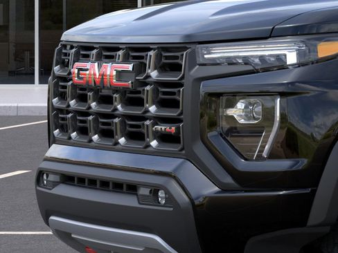 New 2026 GMC Canyon AT4 image 37