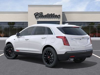 New 2026 Cadillac XT5 Luxury w/ LPO, Red Accent Package