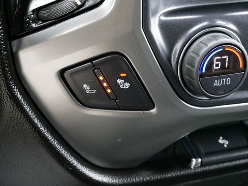 Used 2018 Chevrolet Silverado 1500 LT w/ All Star Edition AWD/4WD image 27