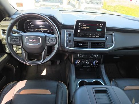 Used 2022 GMC Yukon AT4 AWD/4WD image 10