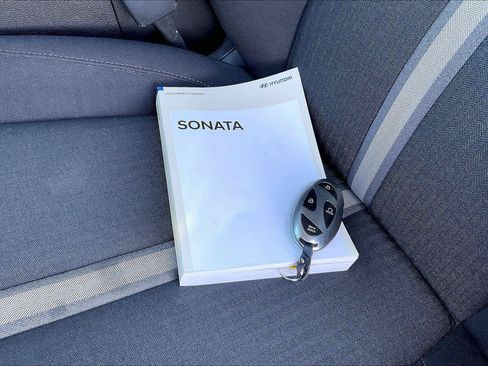 Used 2025 Hyundai Sonata SEL FWD image 11