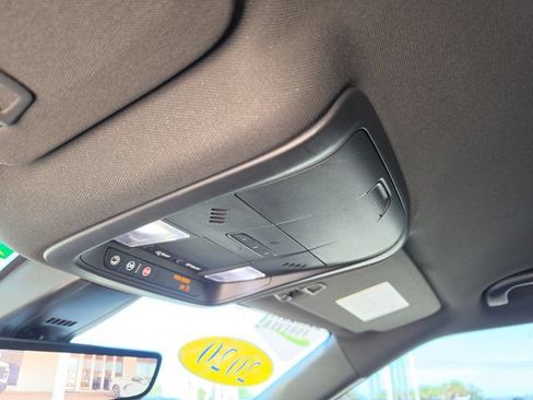 Used 2020 Chevrolet Blazer RS FWD image 32