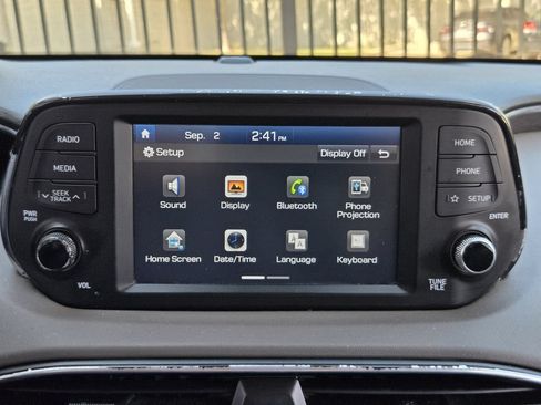 Used 2020 Hyundai Santa Fe SE FWD image 13