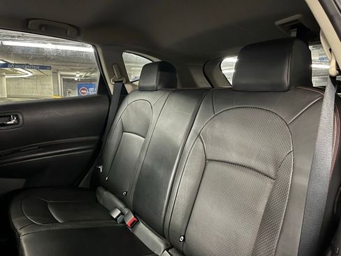 Used 2012 Nissan Rogue SL image 19