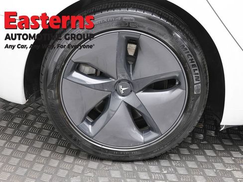 Used 2020 Tesla Model 3 Long Range image 24