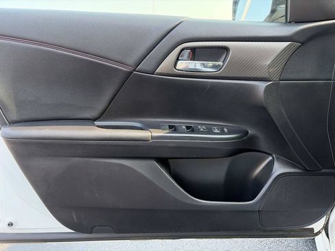 Used 2017 Honda Accord Sport Special Edition image 30