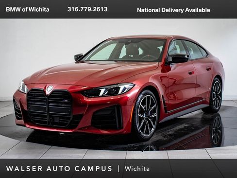 Used 2025 BMW M440i image 1