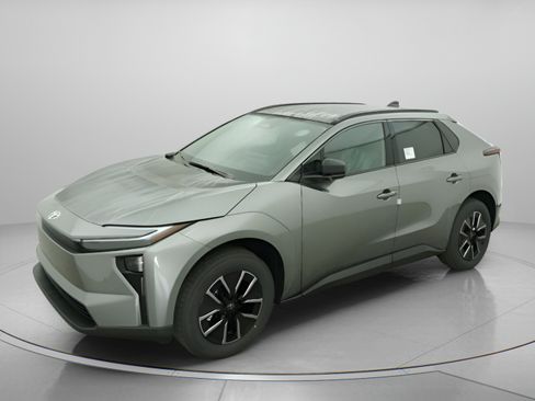 Certified 2026 Toyota bZ AWD/4WD image 2