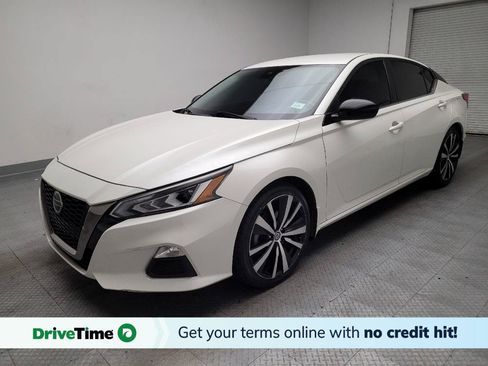 Used 2020 Nissan Altima 2.5 SR FWD image 1