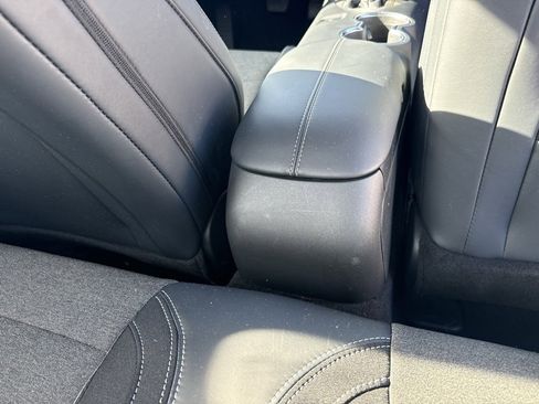 Used 2024 Ford Mustang EcoBoost image 34