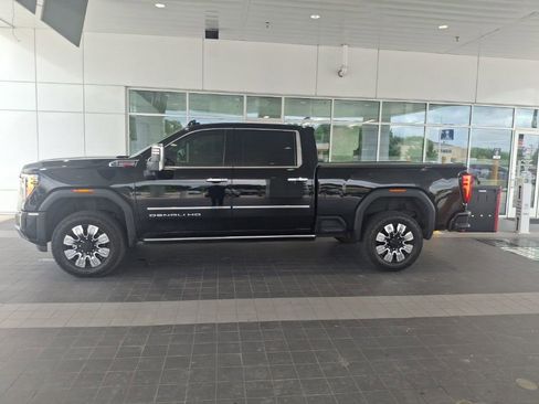 Used 2024 GMC Sierra 2500 Denali w/ Denali Reserve Package AWD/4WD image 5