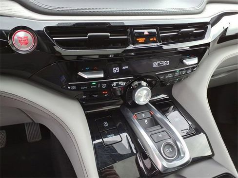 Certified 2024 Acura MDX SH-AWD w/ Advance Package image 20