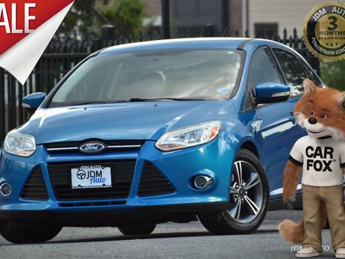 Used 2014 Ford Focus SE w/ SE Sport Package FWD image 1
