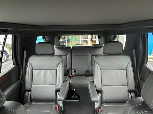 New 2026 GMC Yukon Denali w/ Sun & Power Step Package image 26