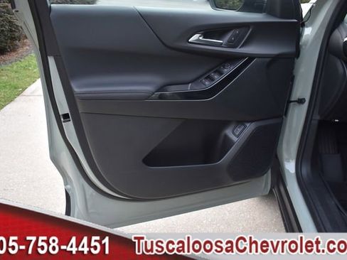 New 2026 Chevrolet Equinox LT w/ Convenience Package II image 13