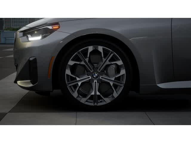 New 2026 BMW 230i xDrive Coupe w/ Convenience Package AWD/4WD image 7