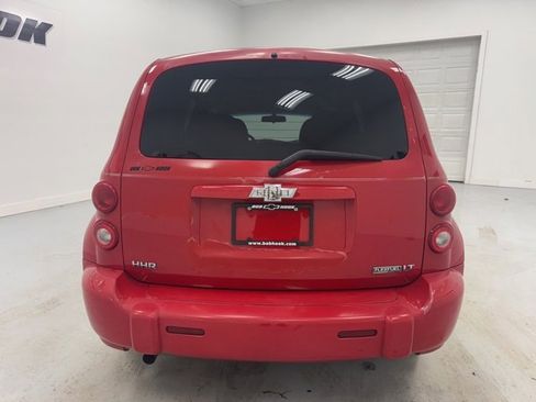 Used 2009 Chevrolet HHR LT image 6
