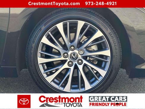 Used 2020 Lexus ES 350 w/ Premium Package image 6