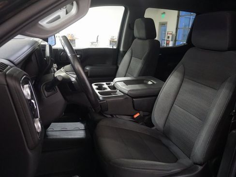 Used 2021 GMC Sierra 1500 SLE image 18