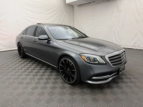 Used 2018 Mercedes-Benz S 560 4MATIC Sedan image 4