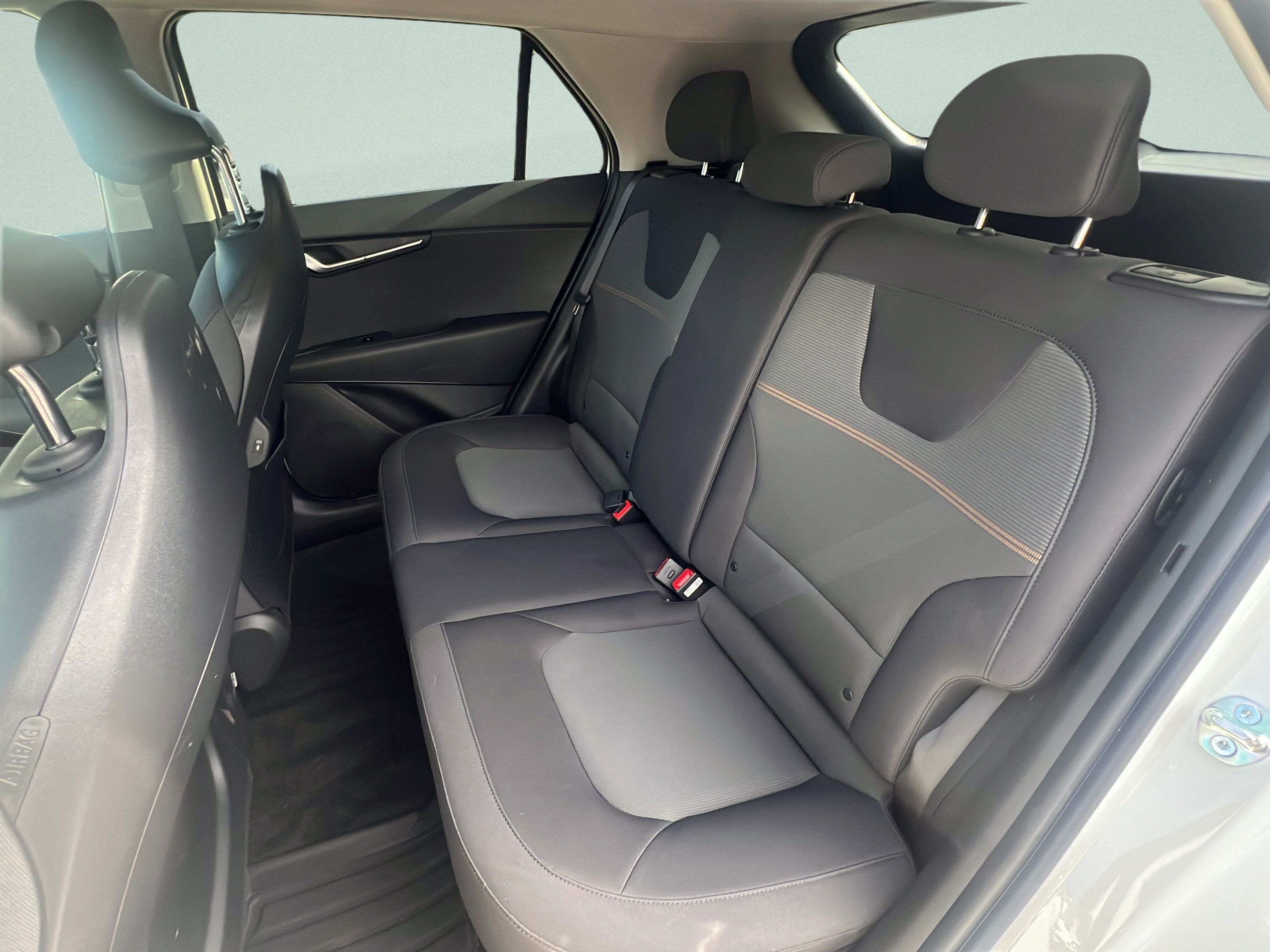 New 2026 Kia Niro LX FWD image 11