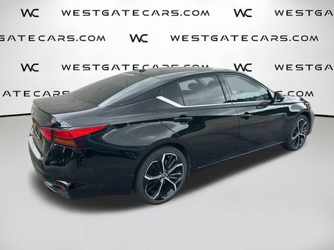 Used 2023 Nissan Altima 2.5 SR FWD image 22