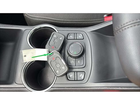 Used 2024 GMC Terrain SLE w/ Driver Convenience Package AWD/4WD image 22