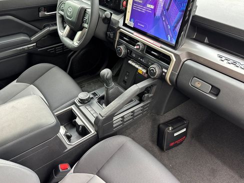 New 2026 Toyota Tacoma TRD Off-Road AWD/4WD image 17