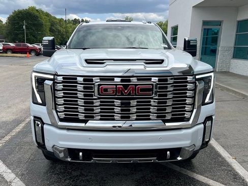 New 2026 GMC Sierra 2500 Denali AWD/4WD image 5