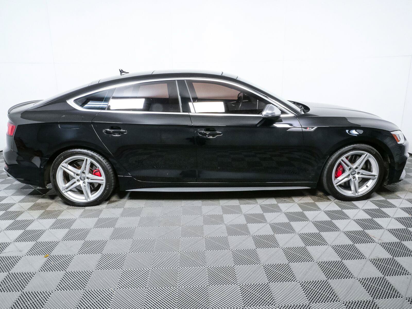 Used 2019 Audi S5 Prestige w/ S Sport Package AWD/4WD image 2