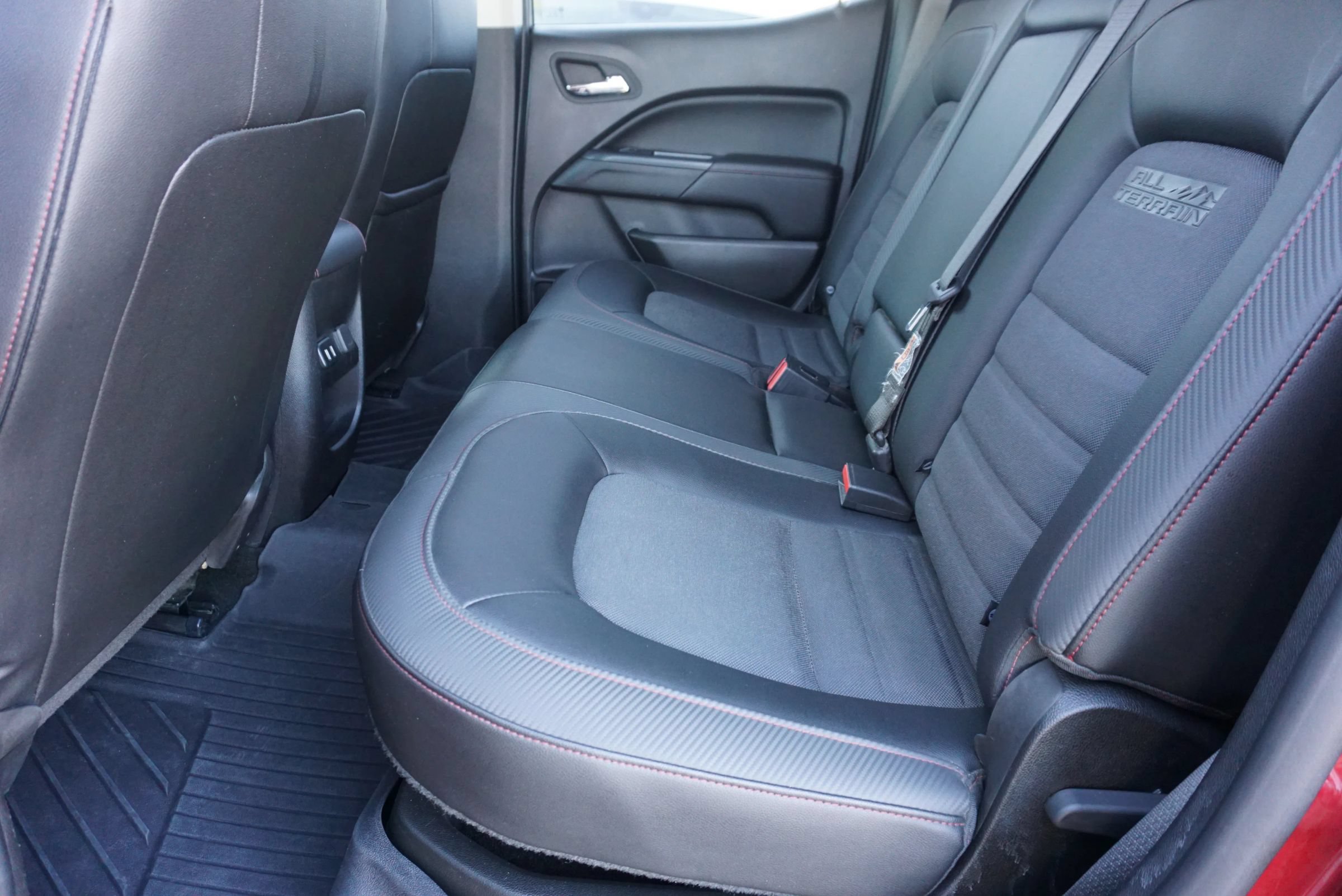 Used 2018 GMC Canyon All Terrain w/ Trailering Package AWD/4WD image 17