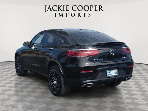 Used 2020 Mercedes-Benz GLC 300 4MATIC Coupe image 7