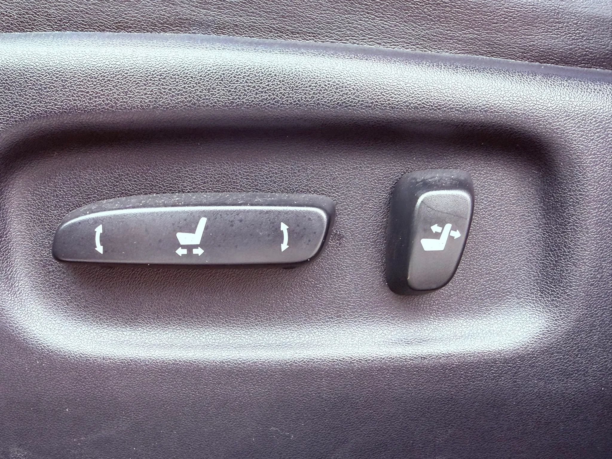 Used 2014 Lexus RX 350 AWD w/ Navigation Package image 21