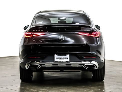 New 2025 Mercedes-Benz GLC 300 4MATIC image 3