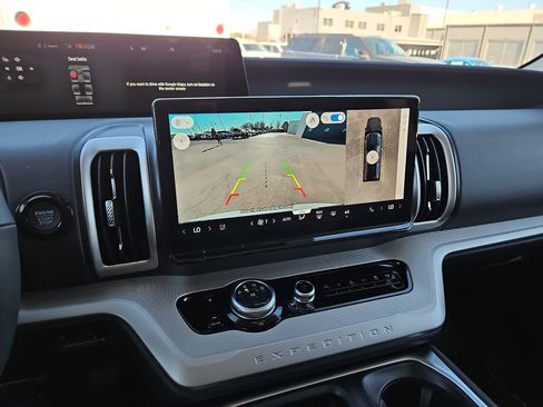 New 2025 Ford Expedition Max Active image 24