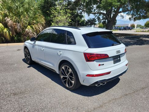 Used 2021 Audi SQ5 Prestige AWD/4WD image 6