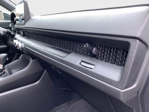 Used 2023 Honda CR-V Sport image 45