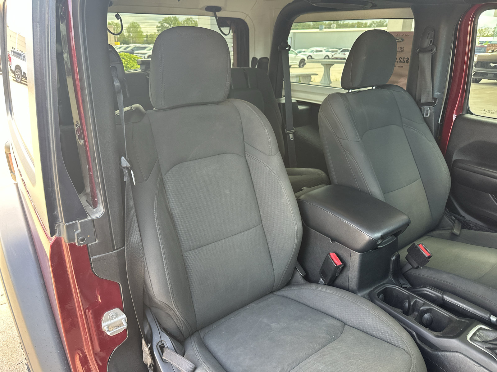 Used 2021 Jeep Wrangler Sport AWD/4WD image 31
