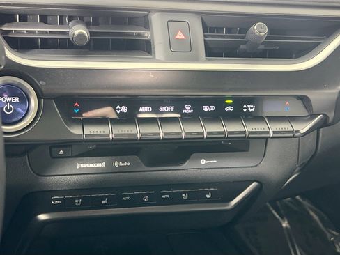 Used 2021 Lexus UX 250h w/ Premium Package image 15