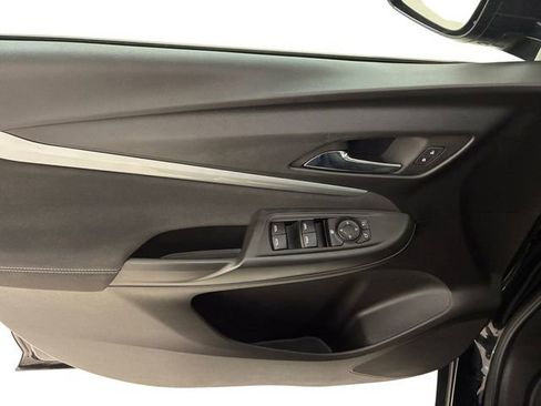 Certified 2023 Chevrolet Bolt EUV LT w/ Driver Confidence Package FWD image 13