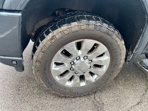 Used 2020 GMC Sierra 2500 Denali image 11