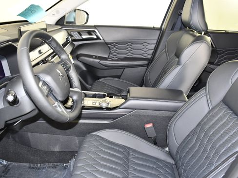 New 2026 Mitsubishi Outlander SEL AWD/4WD image 14