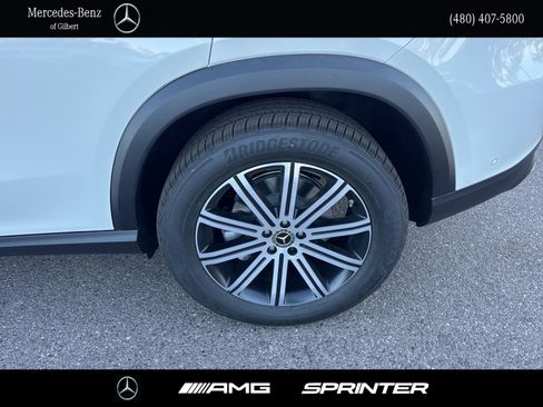 New 2026 Mercedes-Benz GLE 450e 4MATIC image 9