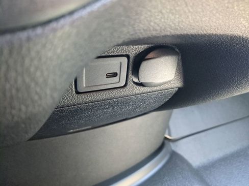 Used 2024 Mercedes-Benz Sprinter 144 Cargo image 9