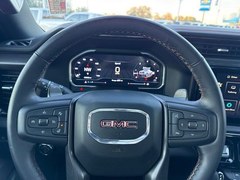 Used 2023 GMC Sierra 1500 AT4 w/ AT4 Premium Package image 31