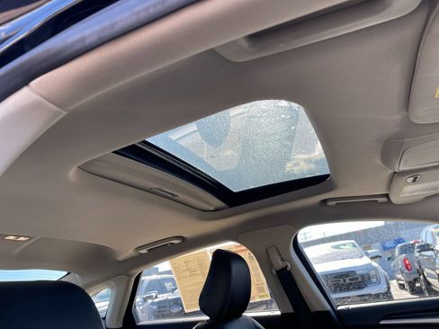 Used 2020 Ford Fusion Titanium image 18