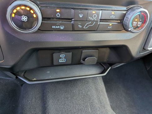 Used 2023 Ford F150 XLT image 23