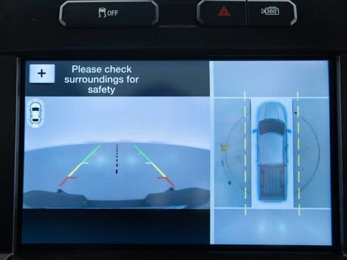 Used 2016 Ford F150 Lariat w/ Equipment Group 502A Luxury image 39