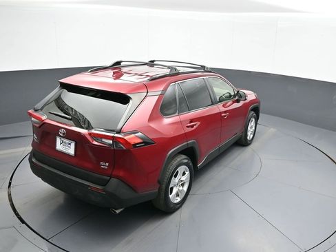 Certified 2019 Toyota RAV4 XLE w/ Convenience Package image 38