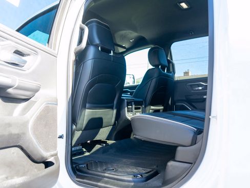 Used 2023 RAM 1500 Laramie AWD/4WD image 27